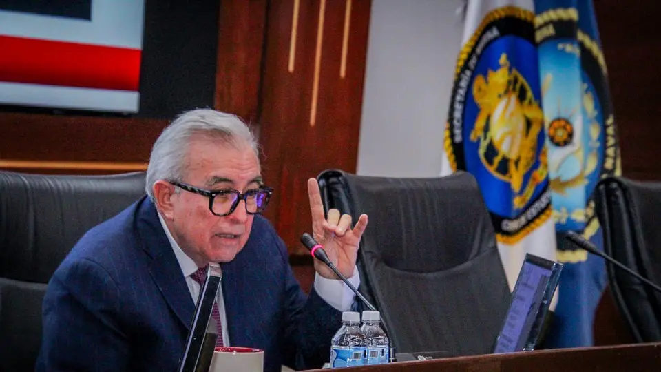 Gobernador de Sinaloa solicita licencia temporal tras investigación por presunto crimen organizado