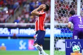 Chivas pierde casi la mitad del poder con seis bajas en Liguilla