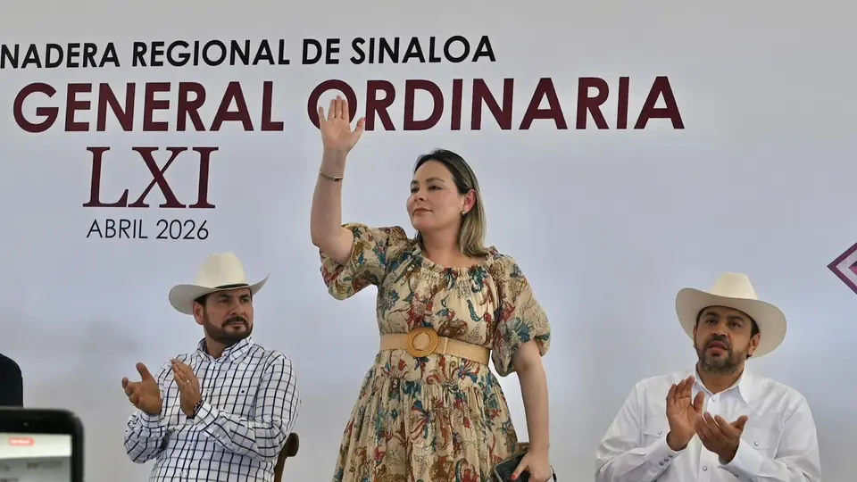 La oposición en Sinaloa no estuvo de acuerdo por si cercanía al partido en el poder / IG: @yeraldinebonillamx/