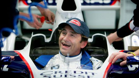 Alex Zanardi, la leyenda del automovilismo, que vivió la amputación de ambas piernas
