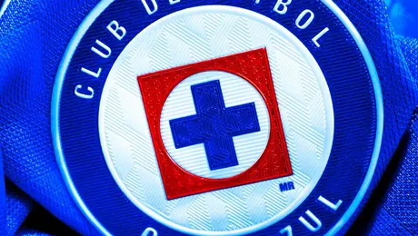 Exdirectivo del Cruz Azul es hospitalizado; su estado de salud es estable, pero de cuidado