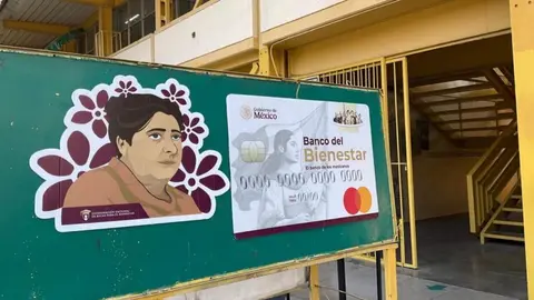 La Beca Rita Cetina otorga un apoyo económico de 1,900 pesos bimestrales por familia. / Programas para e l Bienestar
