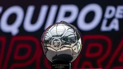 ¡Histórico! Cruz Azul recibe el premio al mejor equipo de la temporada 2025-2026