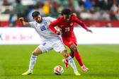 Canadá impone condiciones bajo la lluvia y derrota a Uzbekistán rumbo al Mundial
