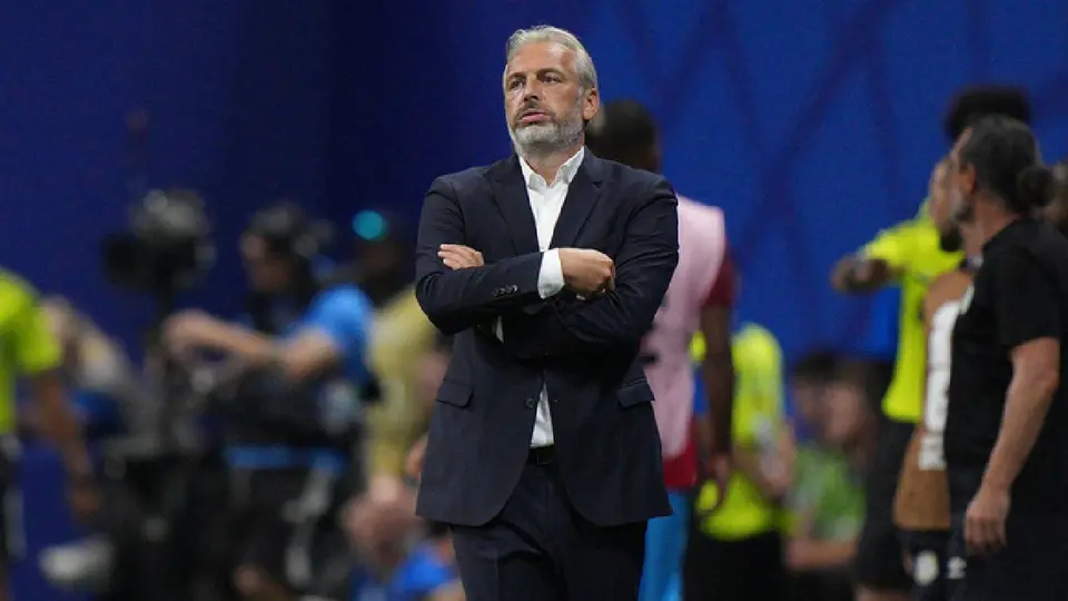 Drama en el Mundial 2026: Interrumpen conferencia del DT de RD Congo para anunciar el fallecimiento de su padre