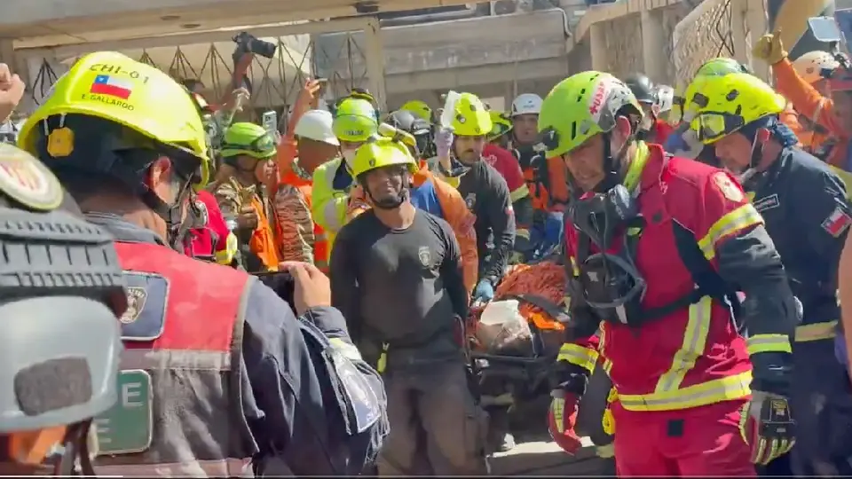 Hernán Gil, el vigilante que sobrevivió ocho días bajo las ruinas y devolvió la esperanza tras los terremotos en Venezuela