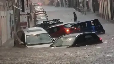 ¿Tu auto quedó bajo el agua? Pasos que debes seguir según Condusef