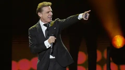 Hasta el momento, Luis Miguel y su equipo no han confirmado el motivo de su visita a la Ciudad de México./ AP