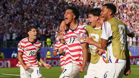 Estados Unidos vence a Bosnia con un hombre menos y avanza a Octavos de Final del Mundial 2026