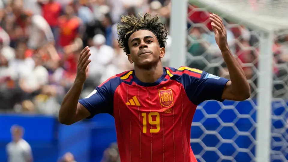 Lamine Yaml en el España vs Austria | AP