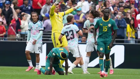 ¡Escándalo en Senegal! Jugador renuncia a la selección y aficionados piden la salida del entrenador