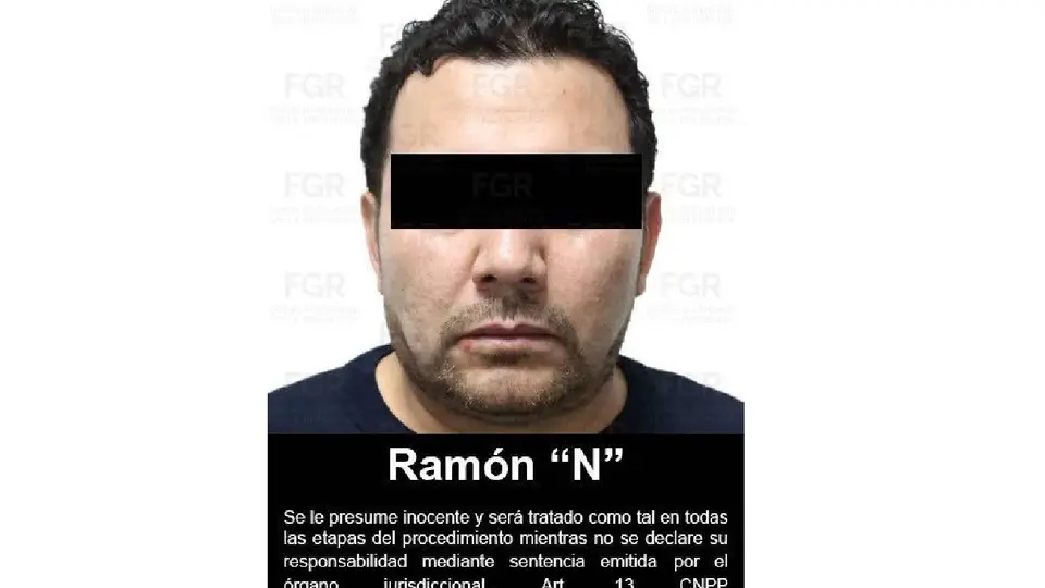 Aunque las autoridades lo señalan como presunto responsable del crimen de Carlos Manzo, ese delito no fue imputado durante la audiencia inicial./ FGR