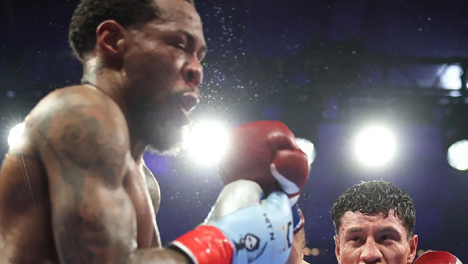 William Zepeda frente a Roach | X:factormx_