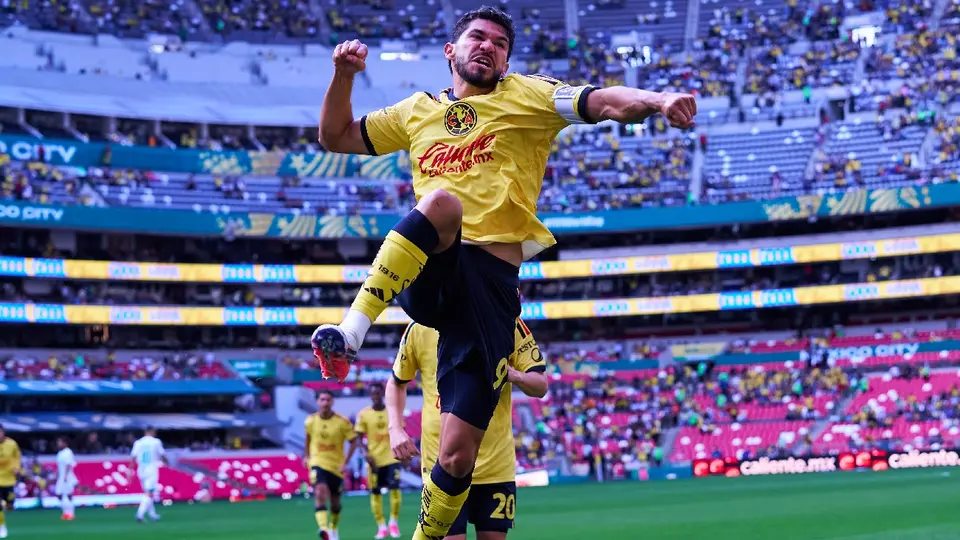 Henry Martín celebrando gol ante Santos en el Ap26 | MEXSPORT