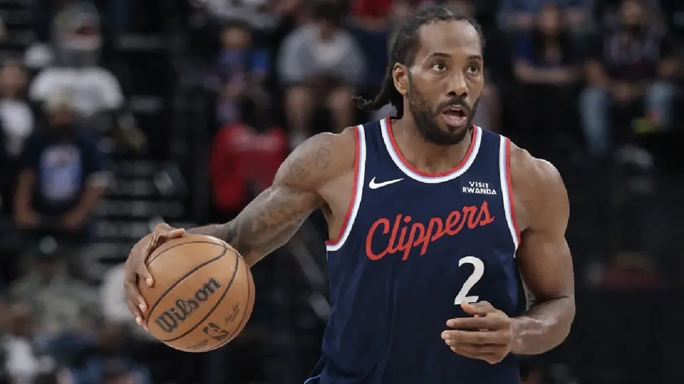 Kawhi Leonard, jugador de los Clippers en un partido de la NBA | AFP