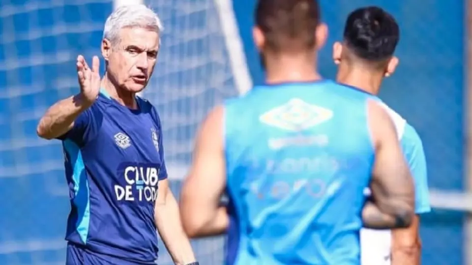 Luis Castro, entrenador de Gremio | IG:@luis_castro_official