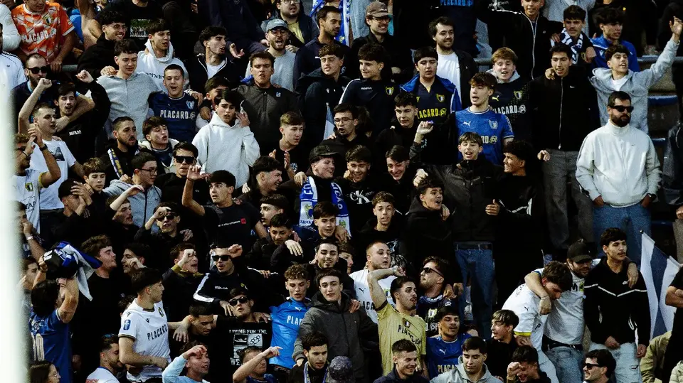 Afición del Famalicão | x:@ FCF1931_Oficial