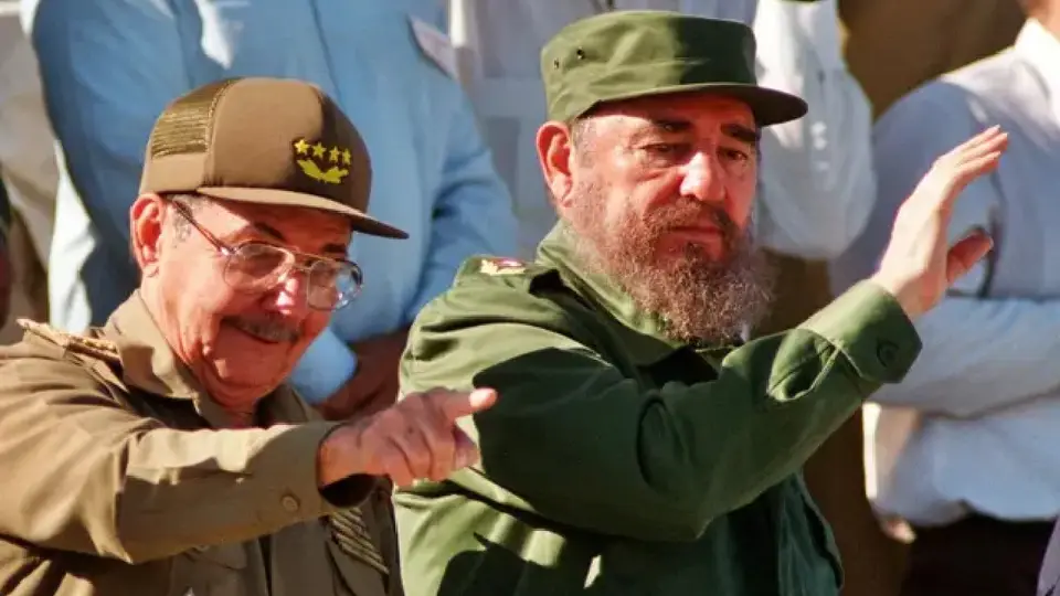 Reportes indican que el hermano de Fidel Castro está muy delicado de salud / Redes Sociales
