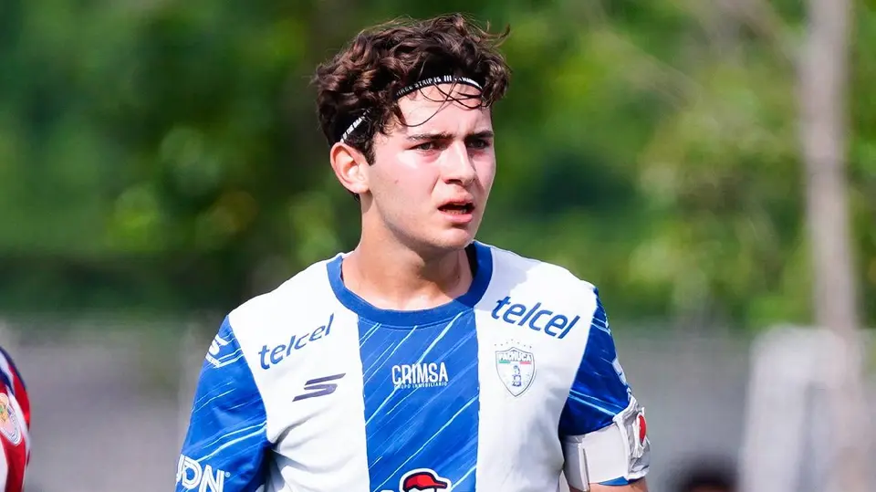 Santino Loza con los Tuzos de Pachuca Sub-17 | IMAGO7