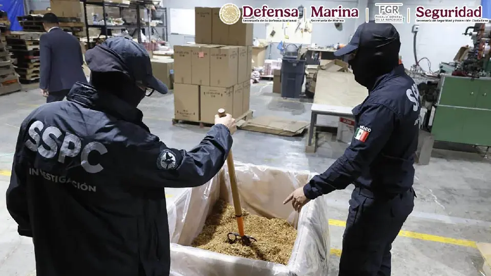Un fuerte operativo permitió ubicar una bodega presuntamente utilizada para fabricar cigarros apócrifos / Especial