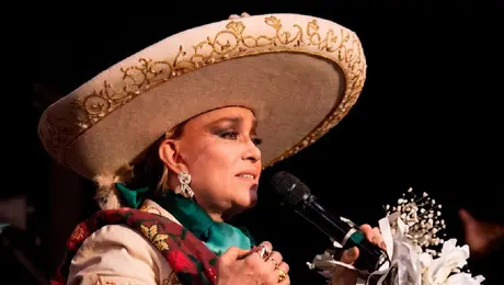 ¿Qué le pasó a Lucha Villa? Reportan hospitalización de la cantante