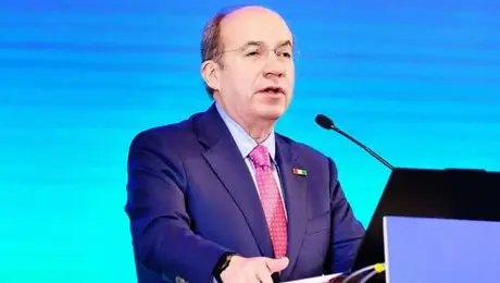 VIDEO: Felipe Calderón rompe el silencio tras decapitación de su estatua en Los Pinos
