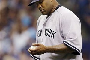 Yanquis caen ante Rayas y pierden terreno frente a Orioles