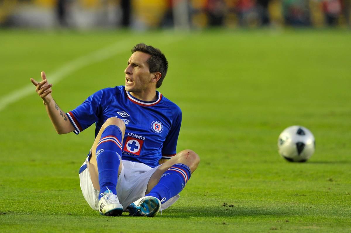 Cruz Azul no puede vencer a Pumas en el Azul, pese a ello regalaron un espectáculo en la cancha (FOTO: DANIEL GÁMEZ)