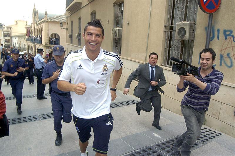 Cristiano Ronaldo estuvo presente en la visita. FOTO: EFE