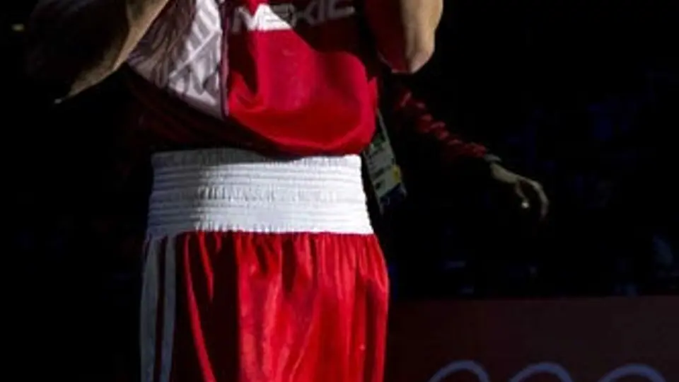 Óscar Valdez debutará en noviembre