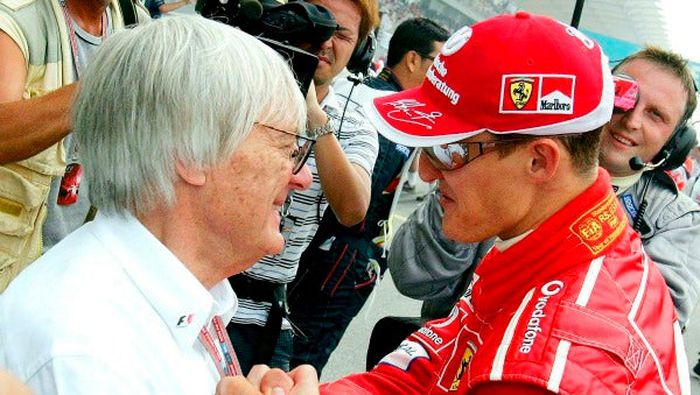 Bernie Ecclestone con Michael Schumacher | EFE
