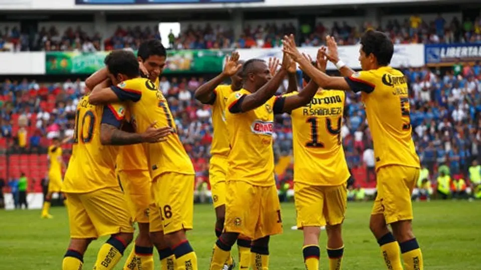 Sin problemas, América humilla al Querétaro