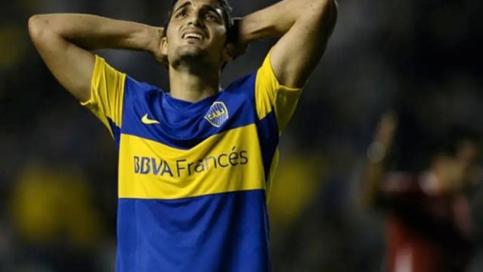 Boca Juniors cae y se aleja de la punta en Argentina