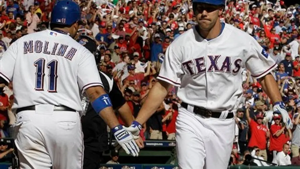 Rangers empata la serie ante Yanquis