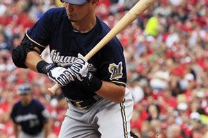 Rojos complican a Cerveceros su pase a postemporada