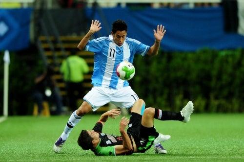 Los argentinos no bajan los brazos (FOTO: SAÚL MOLINA)