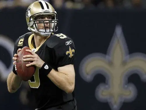 T.O. entrena con Brees y Palmer