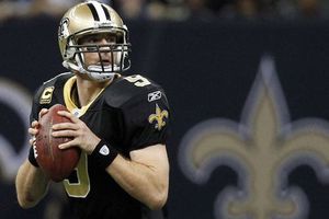 T.O. entrena con Brees y Palmer