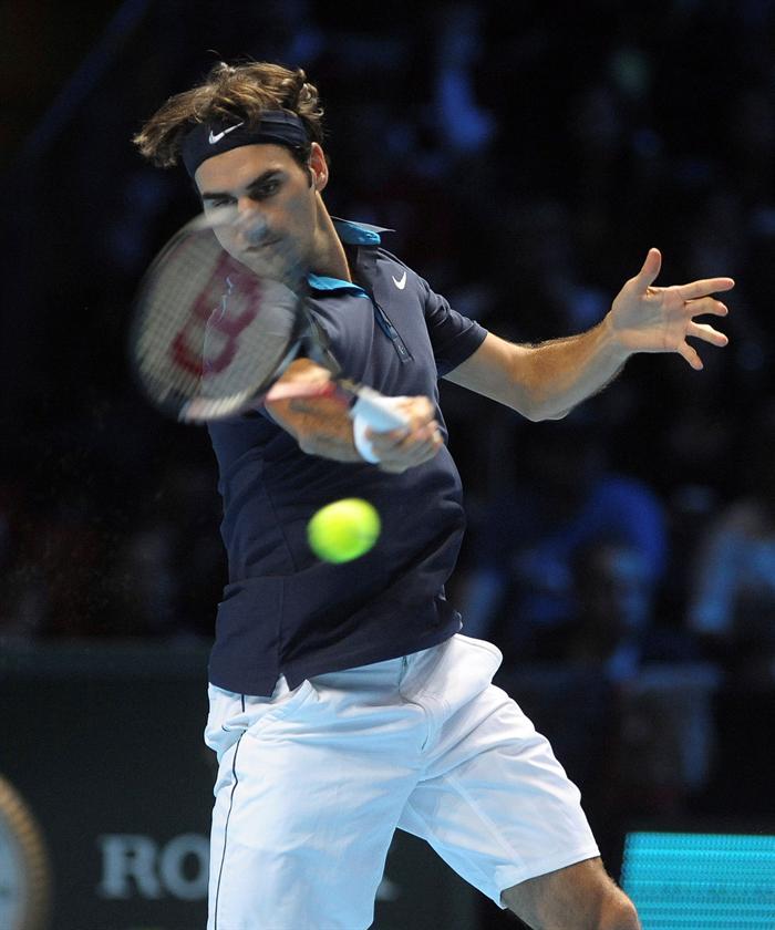 Federer estiró a 13 su racha de victorias. FOTO: EFE