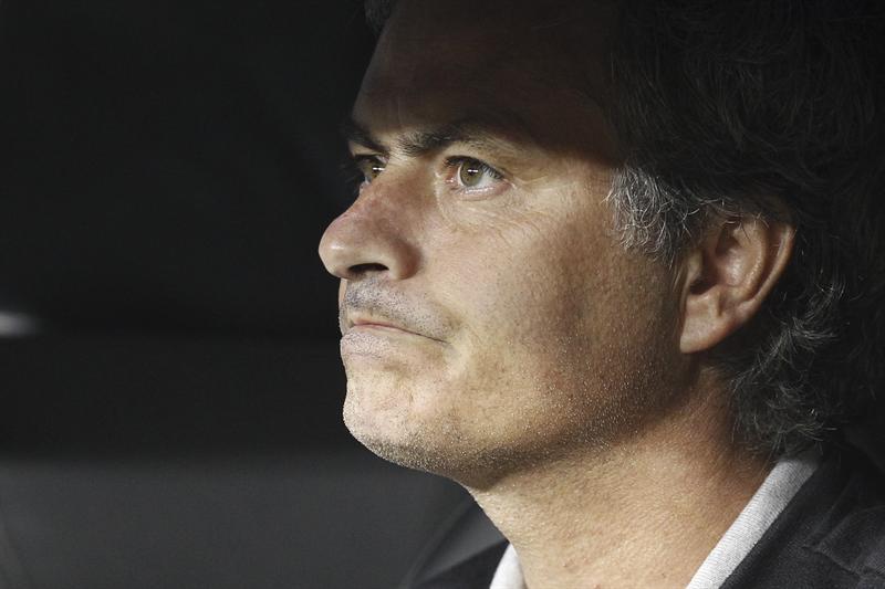 Jose Mourinho regresó al banquillo. FOTO: AP