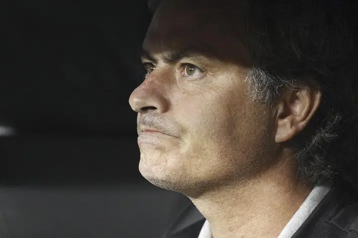 Jose Mourinho regresó al banquillo. FOTO: AP