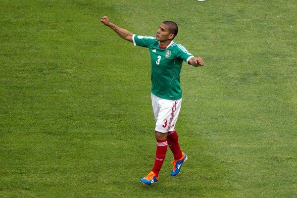 Salcido abrió el marcador para el tricolor l MEXSPORT