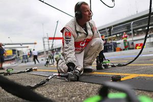 McLaren buscará paradas en pits de 2 segundos
