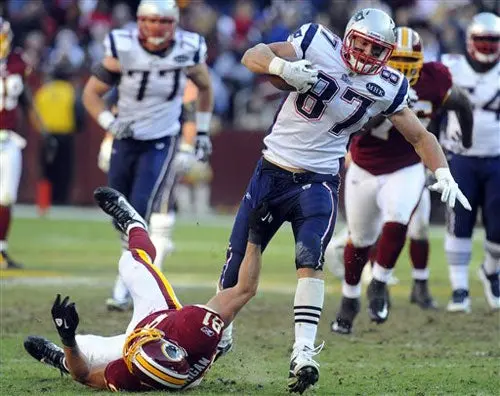 Patriotas se imponen 34-27 a Pieles Rojas
