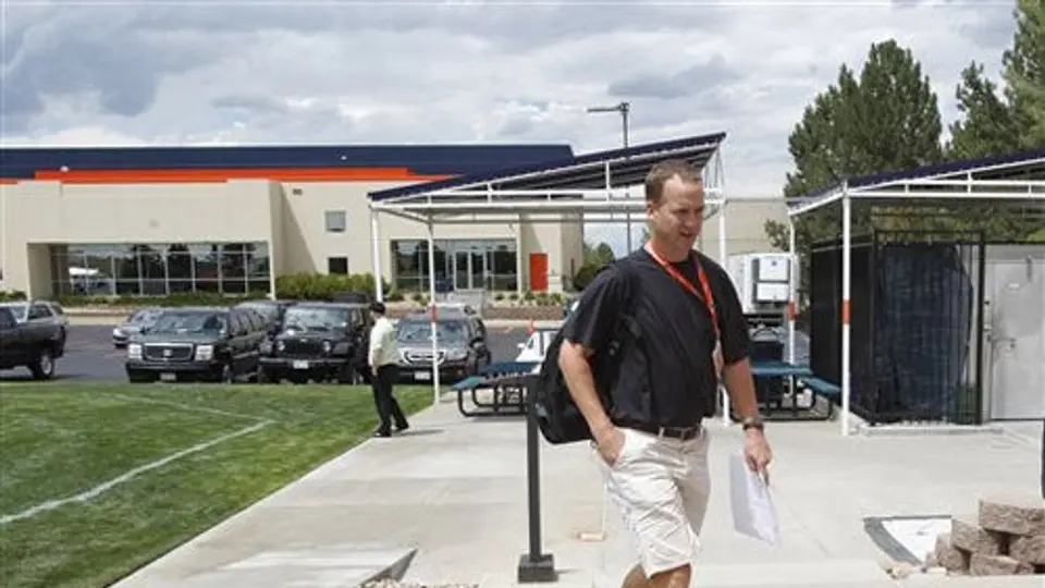 Broncos en busca de levantar ánimo a víctimas de Denver