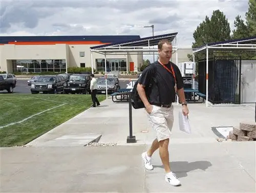 Broncos en busca de levantar ánimo a víctimas de Denver