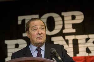 Bob Arum, decepcionado por el posivito de Chávez Jr.