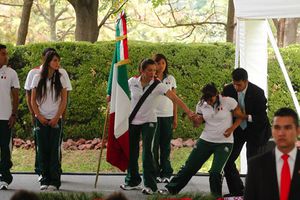 Valencia se desmaya durante el abanderamiento