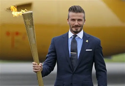 Un atleta olímpico debe encender el pebetero: Beckham