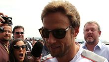 Button se adjudica el GP de Brasil